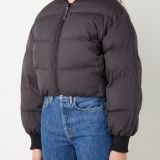 Acne Studios Cropped gewatteerd bomberjack met donsvulling